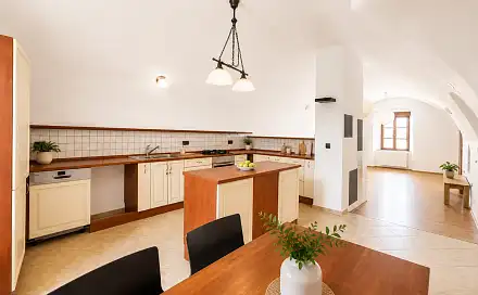 Pronájem bytu 2+kk 79 m²