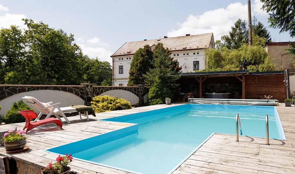 Prodej domu 478 m² s pozemkem 4 241 m², Verneřice – náhled fotky 27