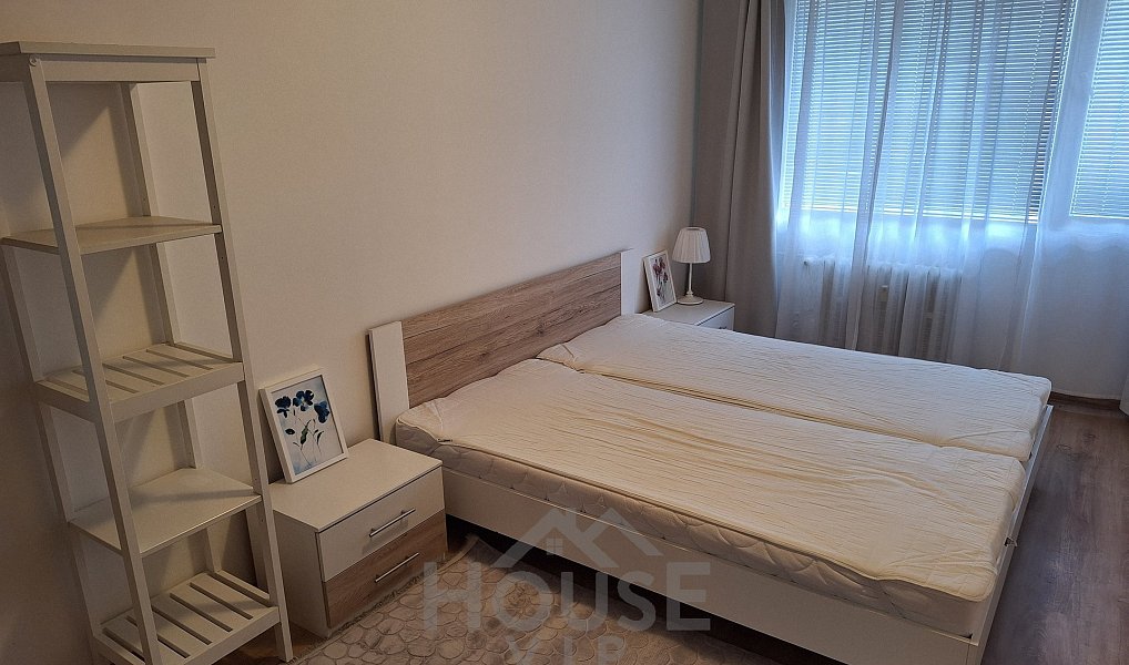 Pronájem bytu 4+kk 92 m², Praha – náhled fotky 14