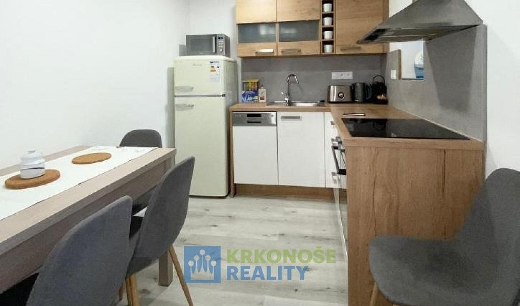 Prodej bytu 2+1 54 m², Malá Úpa – náhled fotky 2