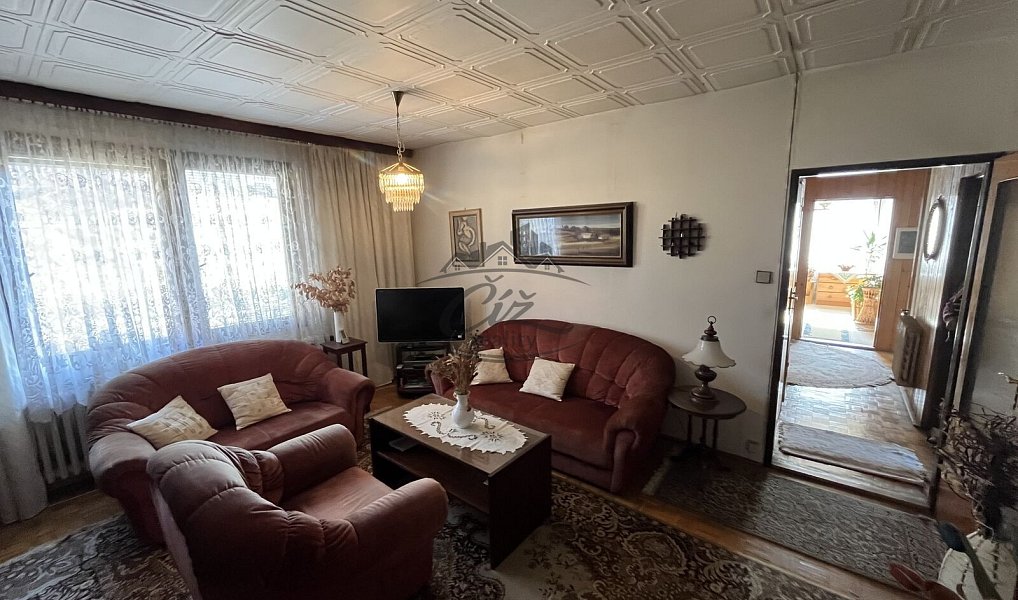 Prodej domu 238 m² s pozemkem 26 144 m², Vsetín – náhled fotky 17