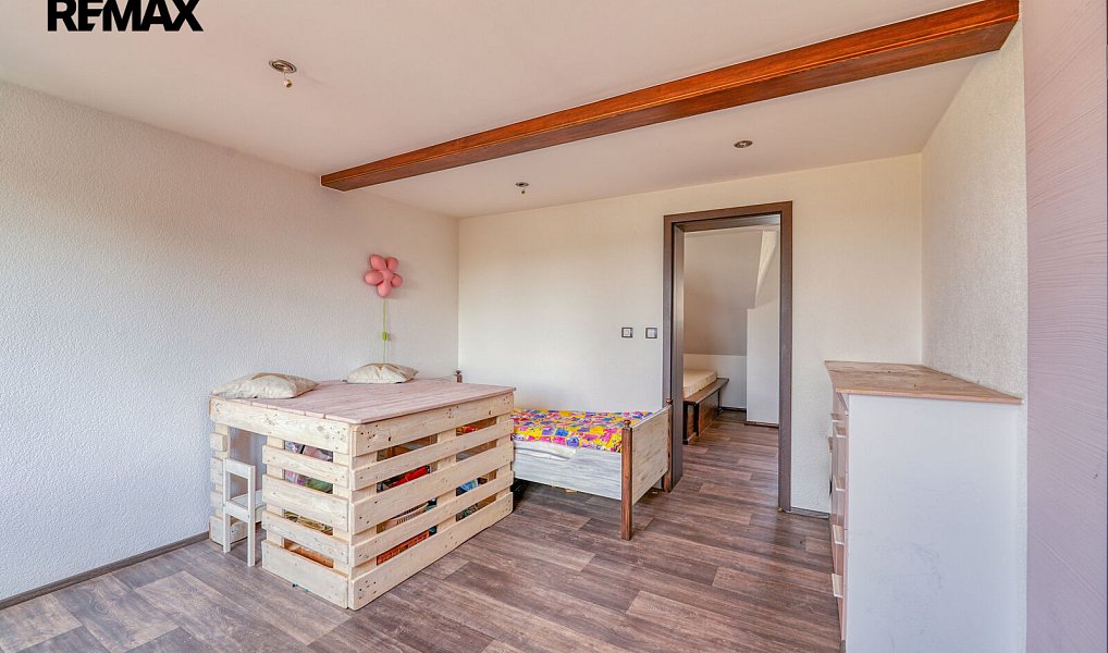 Prodej domu 230 m² s pozemkem 1 093 m², Zbůch – náhled fotky 22