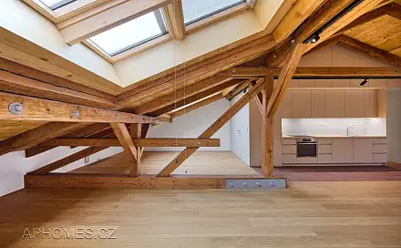 Pronájem bytu 1+kk 97 m²