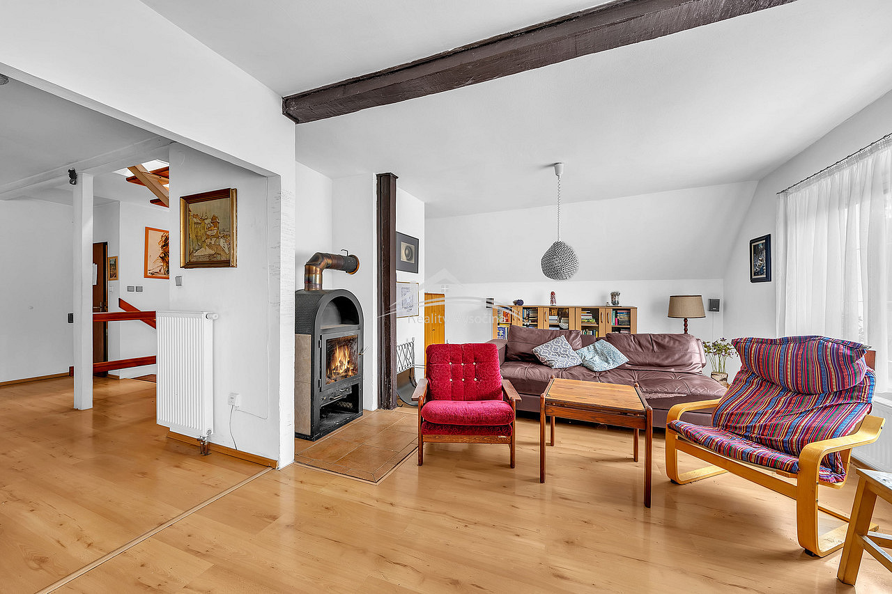 Prodej domu 330 m² s pozemkem 719 m² – fotografie 5