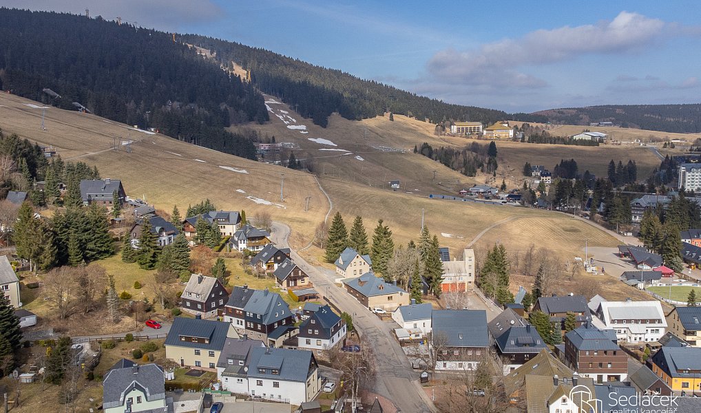 Prodej bytu 3+1 60 m², Boží Dar – náhled fotky 23
