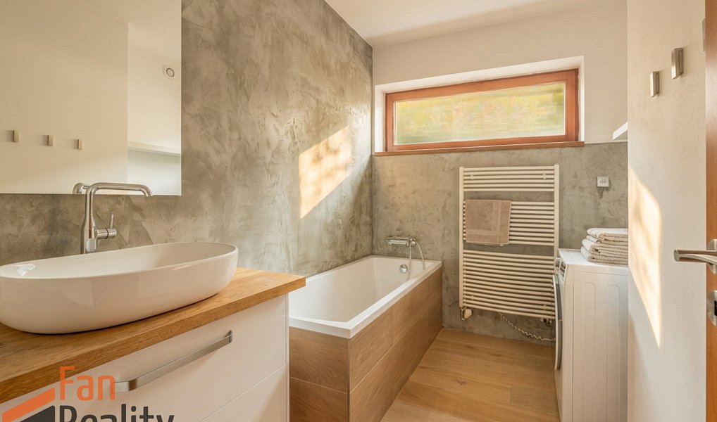 Prodej bytu 4+kk 91 m², Praha – náhled fotky 3