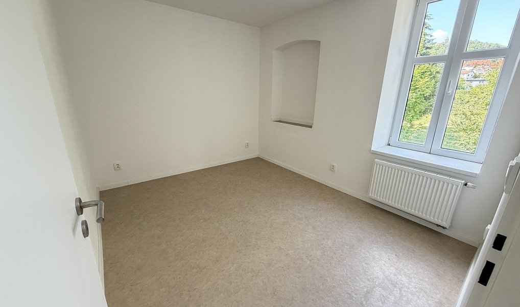 Pronájem bytu 3+kk 58 m², Varnsdorf – náhled fotky 7