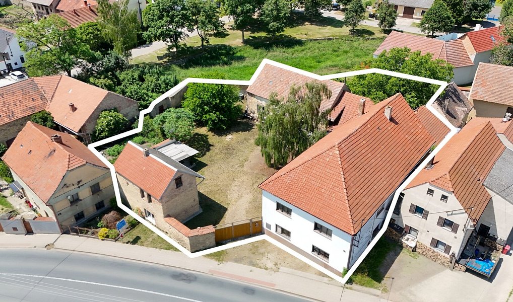 Prodej domu 574 m² s pozemkem 1 620 m², Račiněves – náhled fotky 4