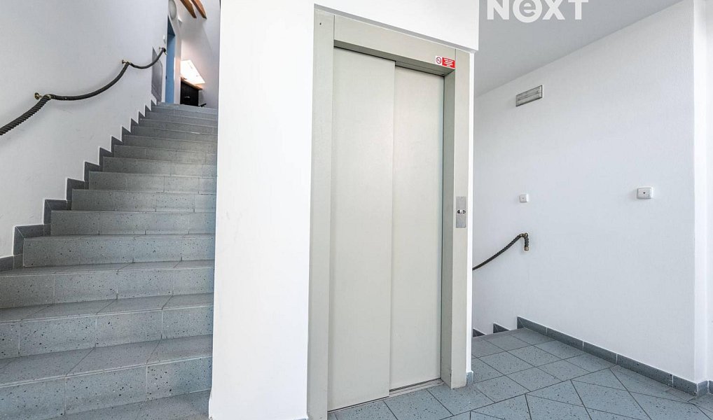 Pronájem bytu 2+kk 54 m², Praha – náhled fotky 18