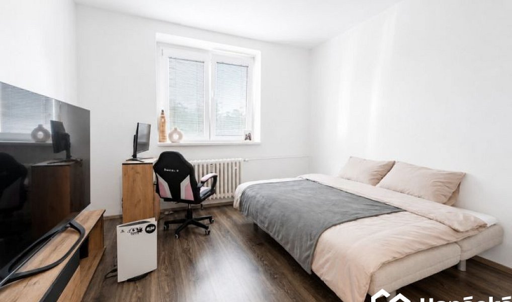 Prodej bytu 2+1 46 m², Šternberk – náhled fotky 4
