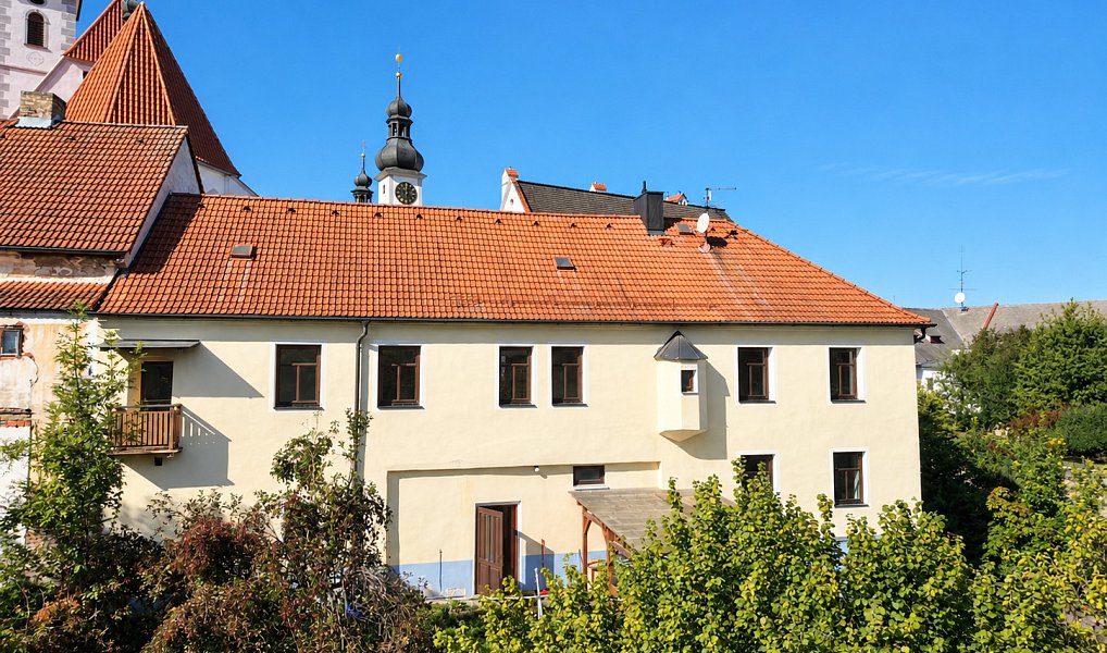 Prodej domu 200 m² s pozemkem 910 m², Kájov – náhled fotky 3