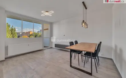 Prodej bytu 4+1 82 m², Alšova, Sokolov