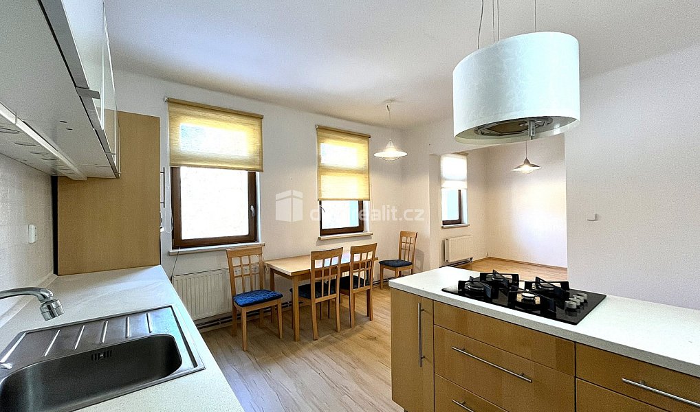 Prodej bytu 2+1 74 m², Františkovy Lázně – náhled fotky 4