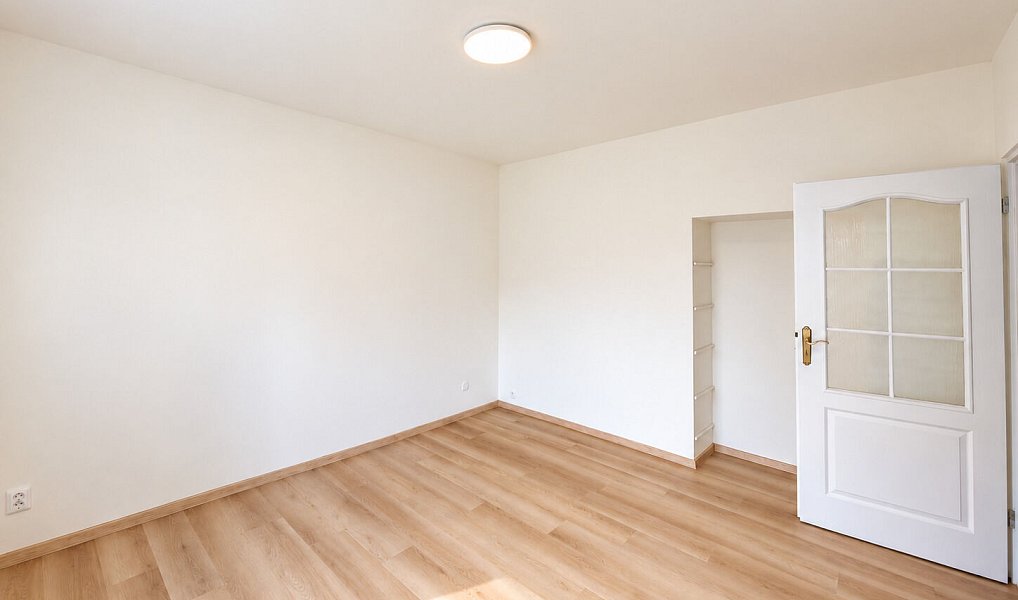 Pronájem bytu 2+kk 43 m², Praha – náhled fotky 4