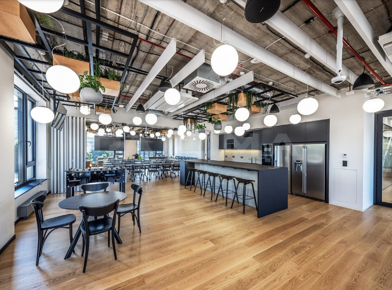 Pronájem kanceláře 912 m² – fotografie 4