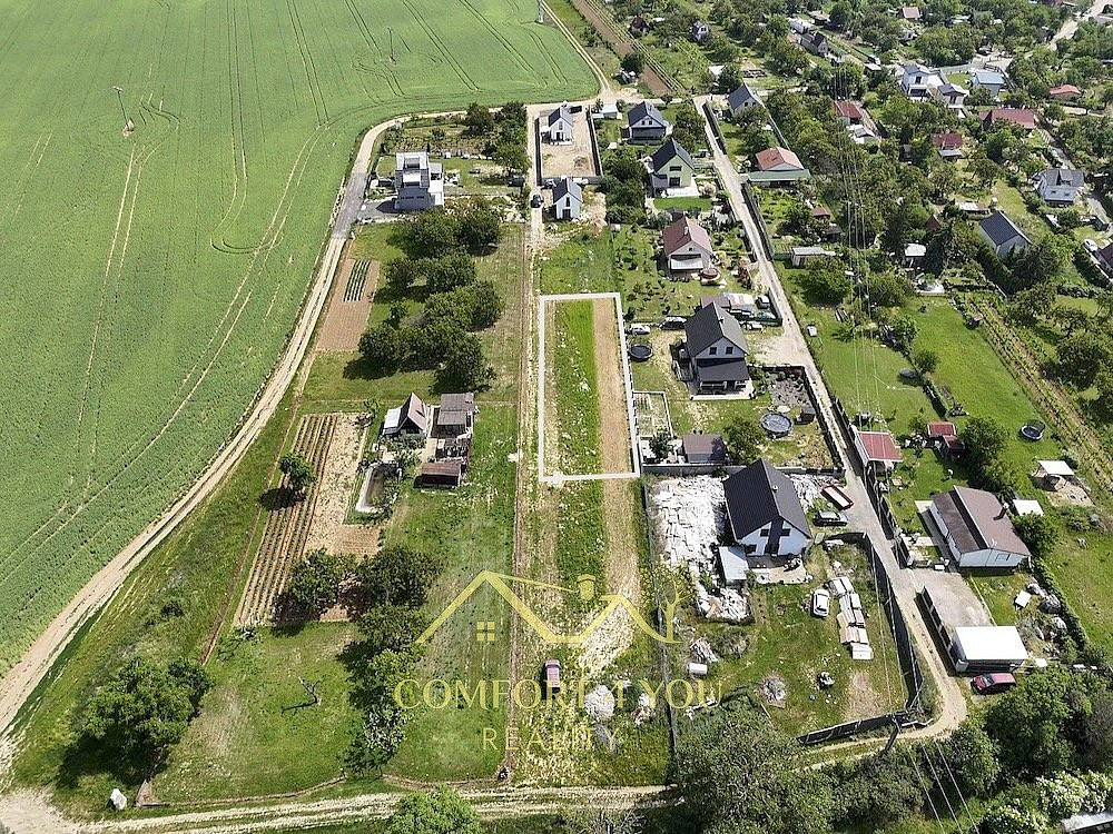 Prodej stavebního pozemku 799 m² – fotografie 2
