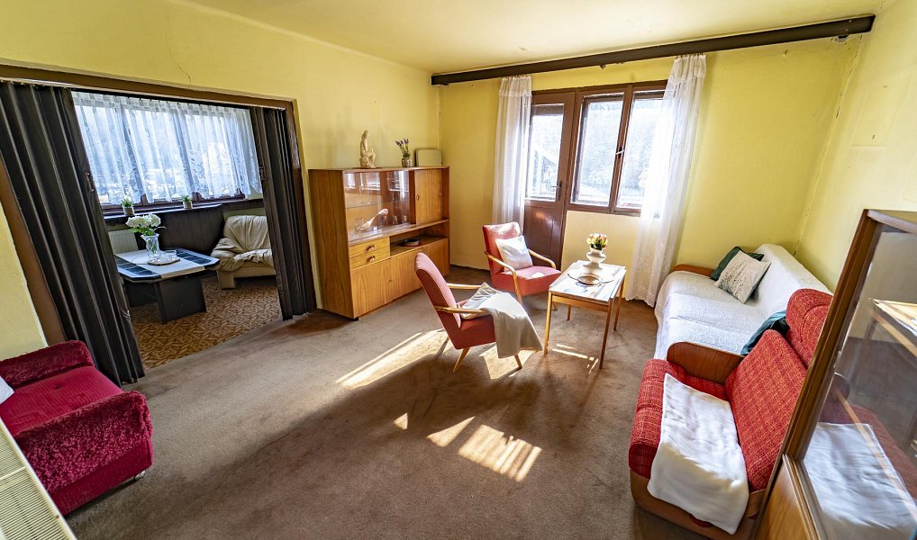 Prodej domu 140 m² s pozemkem 1 086 m², Lhotky – náhled fotky 9