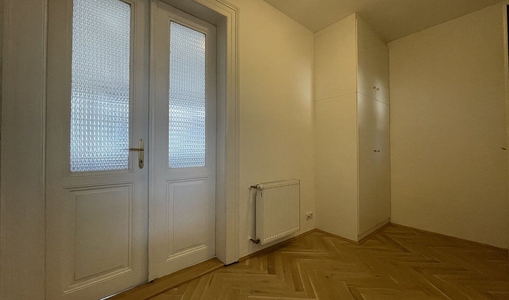 Pronájem bytu 1+1 62 m², Praha – náhled fotky 8