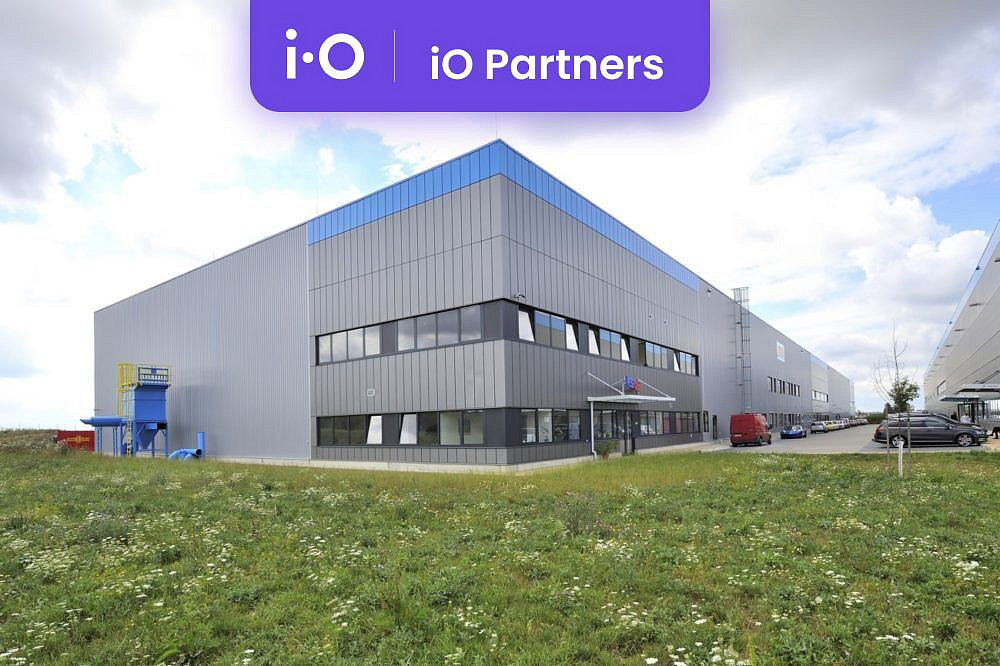 Pronájem skladovacích prostor 4 100 m² – fotografie 3