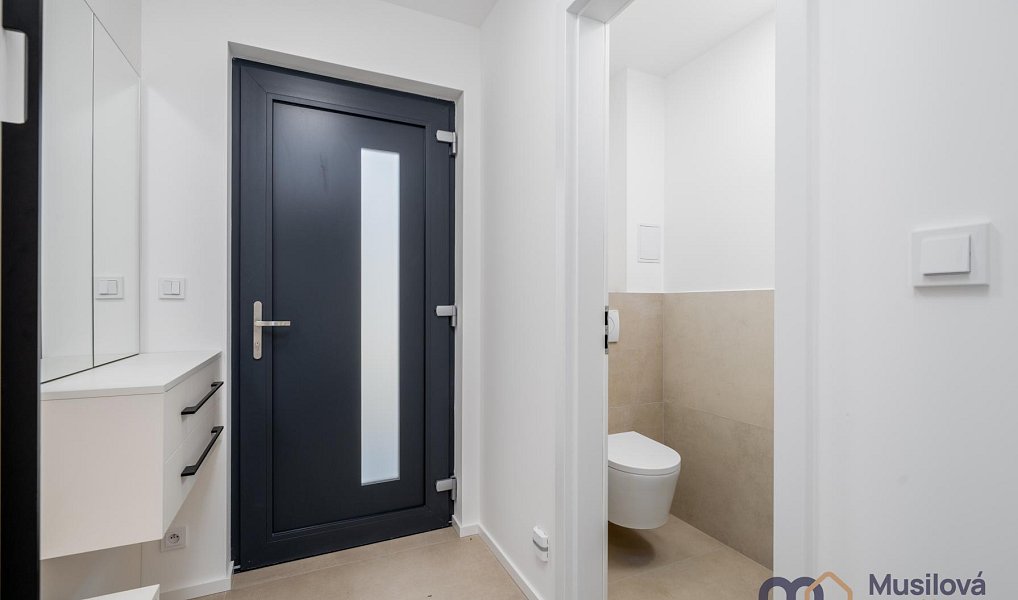 Pronájem domu 92 m² s pozemkem 300 m², Újezdeček – náhled fotky 10
