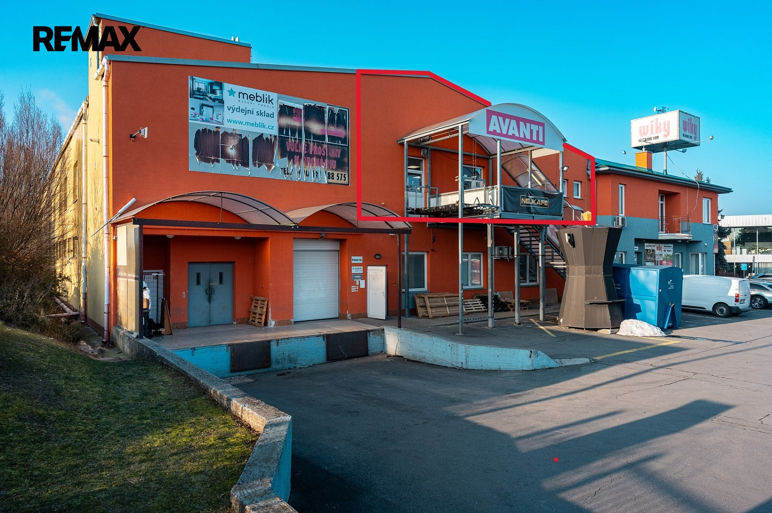 Pronájem obchodních prostor 1 088 m² — photo 2