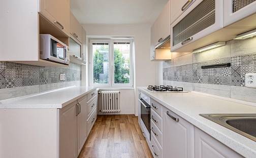 Pronájem bytu 3+1 59 m², Husova, Meziboří, okres Most