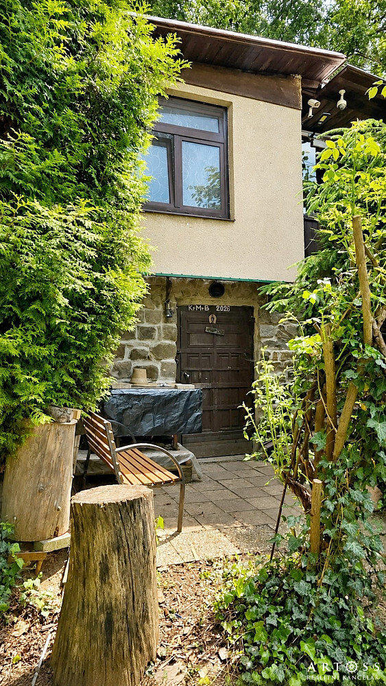Prodej chaty/chalupy 25 m² s pozemkem 1 830 m²