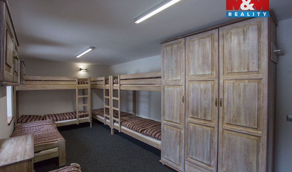 Prodej ubytovacího objektu 325 m², Dolní Bečva – náhled fotky 12