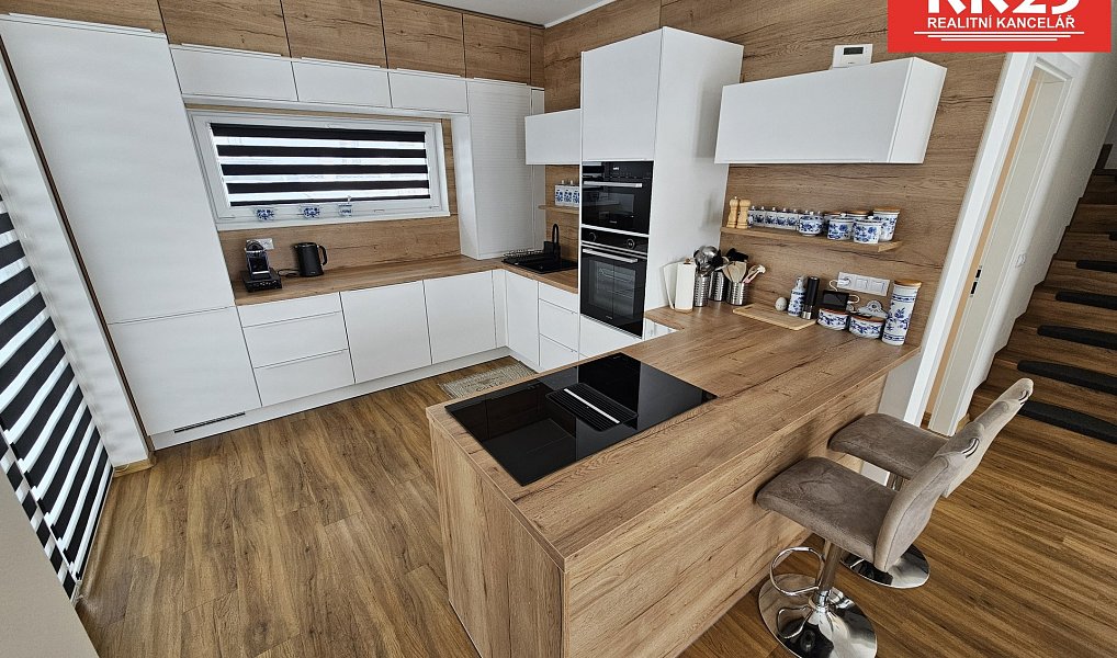 Prodej domu 100 m² s pozemkem 377 m², Chodová Planá – náhled fotky 7