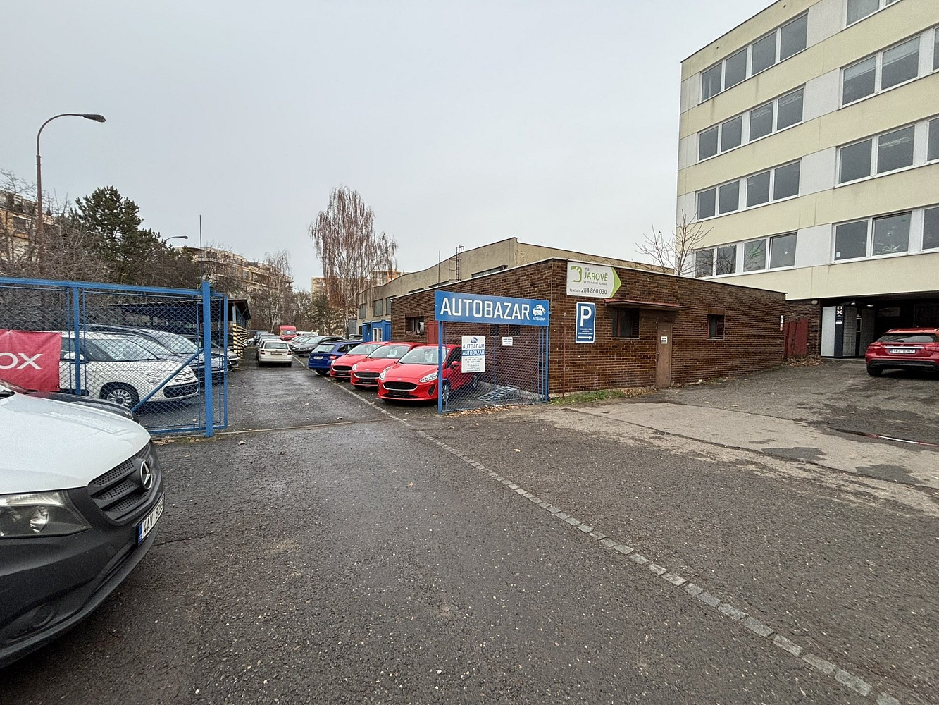 Pronájem pozemku 1 408 m² – fotografie 2