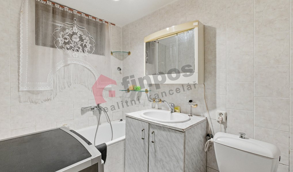Prodej domu 165 m² s pozemkem 246 m², Šípy – náhled fotky 21