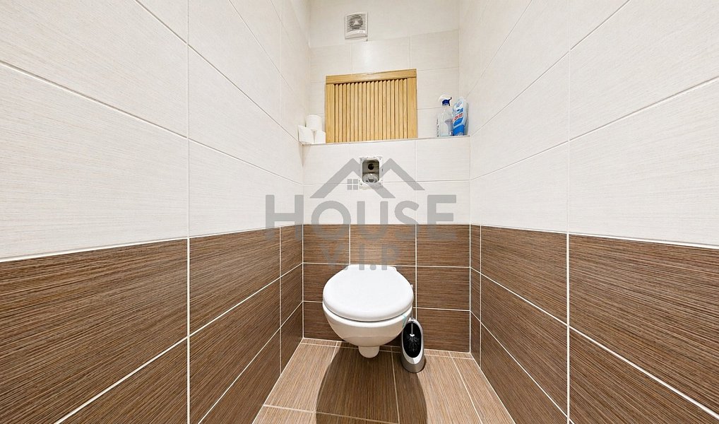 Prodej bytu 3+1 91 m², Praha – náhled fotky 29
