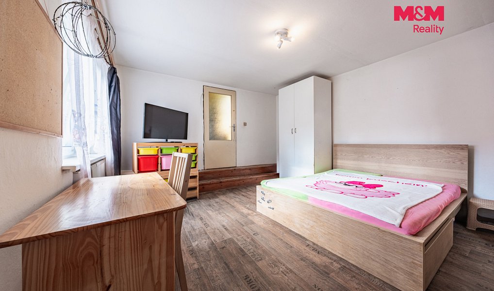 Prodej domu 131 m² s pozemkem 1 031 m², Měchenice – náhled fotky 11
