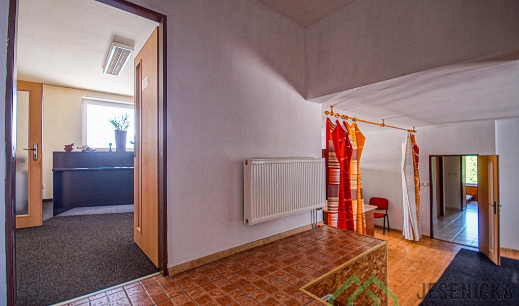 Prodej výrobních prostor 3 580 m², Javorník – náhled fotky 20