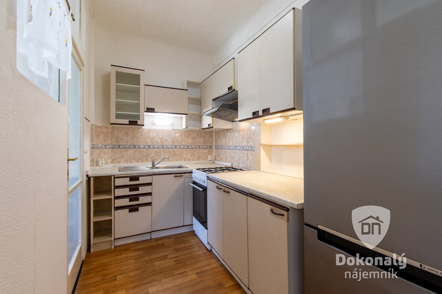 Pronájem bytu 2+kk 50 m² — photo 2