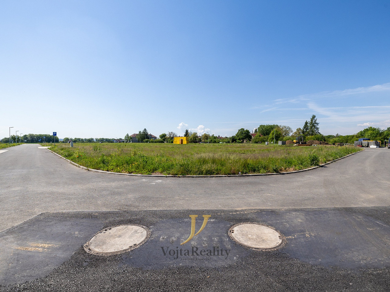 Prodej stavebního pozemku 984 m² – fotografie 5