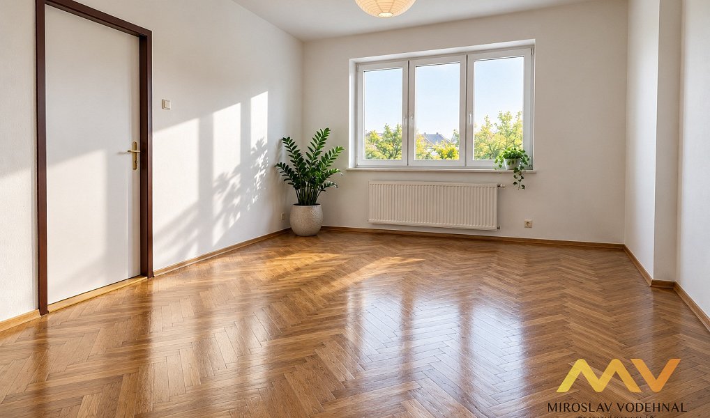 Pronájem bytu 3+1 98 m², Hradec Králové – náhled fotky 3