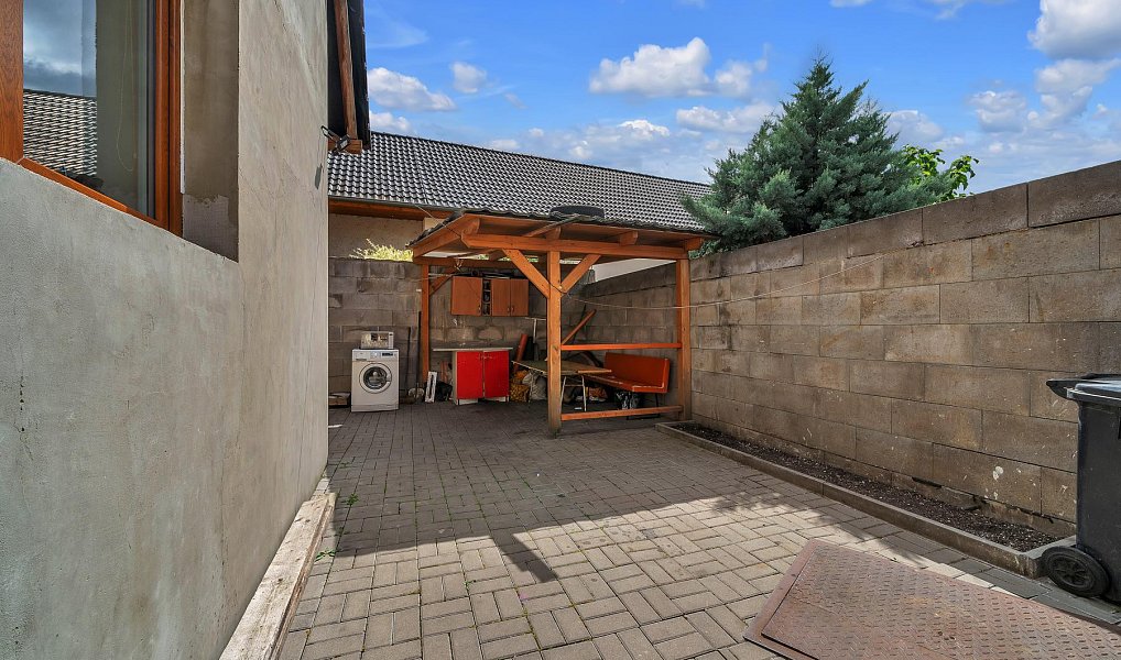 Prodej domu 95 m² s pozemkem 118 m², Žiželice – náhled fotky 13
