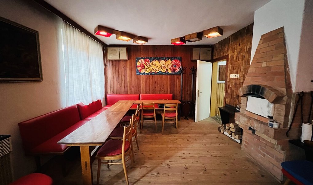 Prodej vinného sklepa s posezením v Kyjově, 60 m2, Kyjov – náhled fotky 2