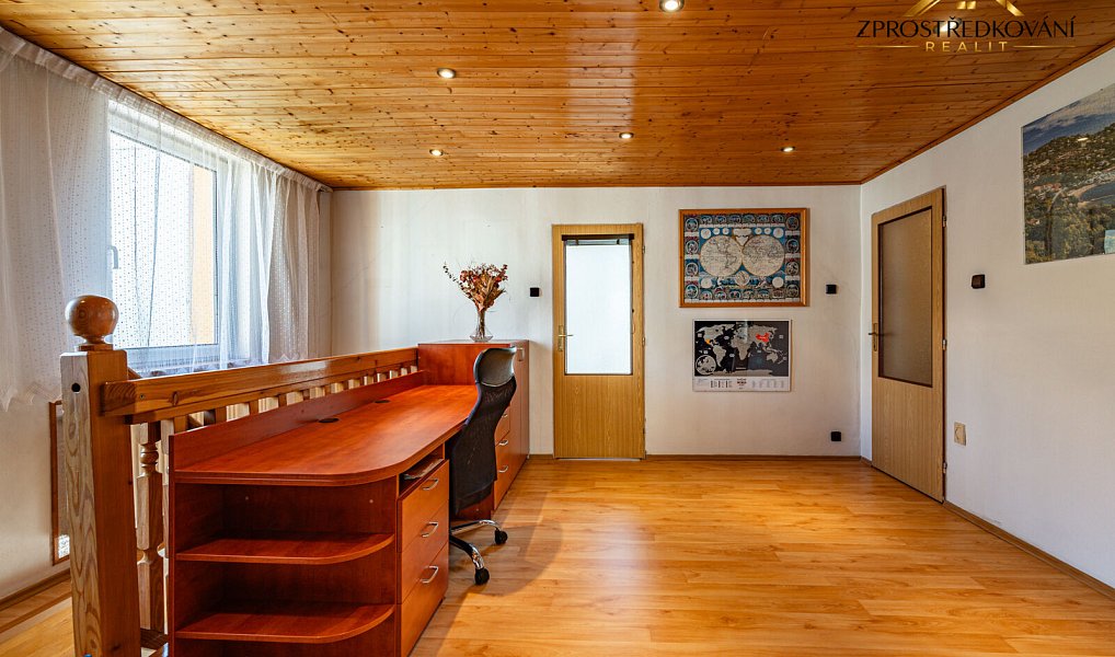 Prodej domu 259 m² s pozemkem 605 m², Kraslice – náhled fotky 20