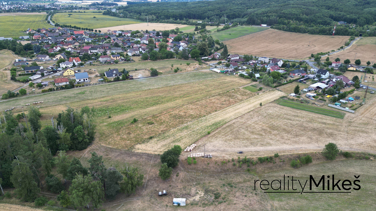 Prodej stavebního pozemku 2 831 m² – fotografie 3