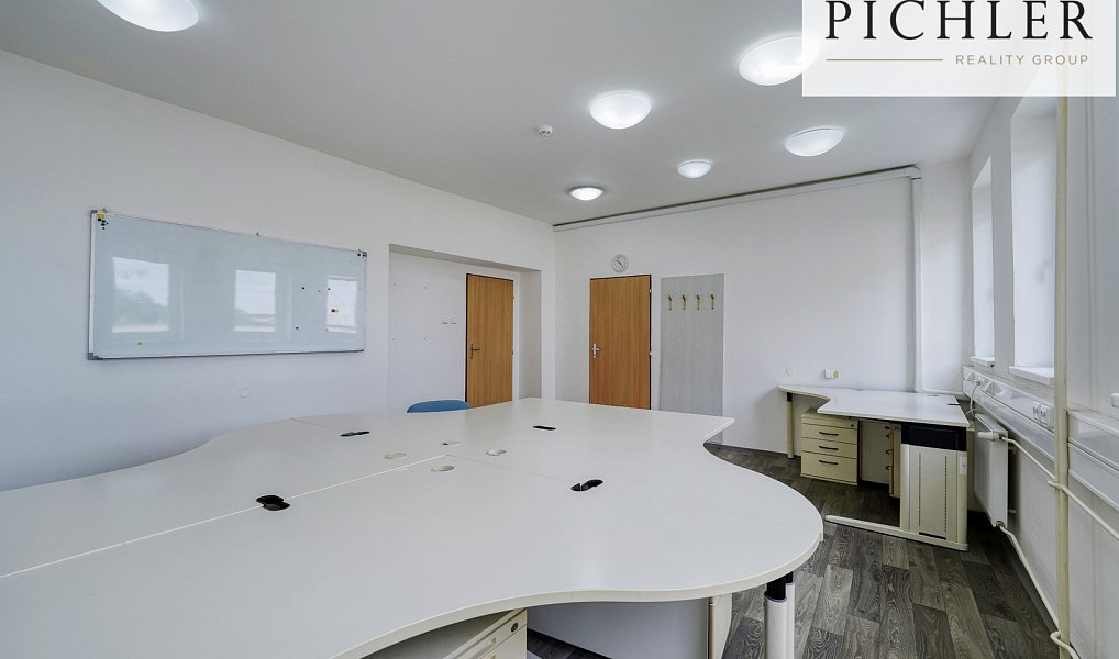 Pronájem kanceláře 255 m², Plzeň – náhled fotky 24