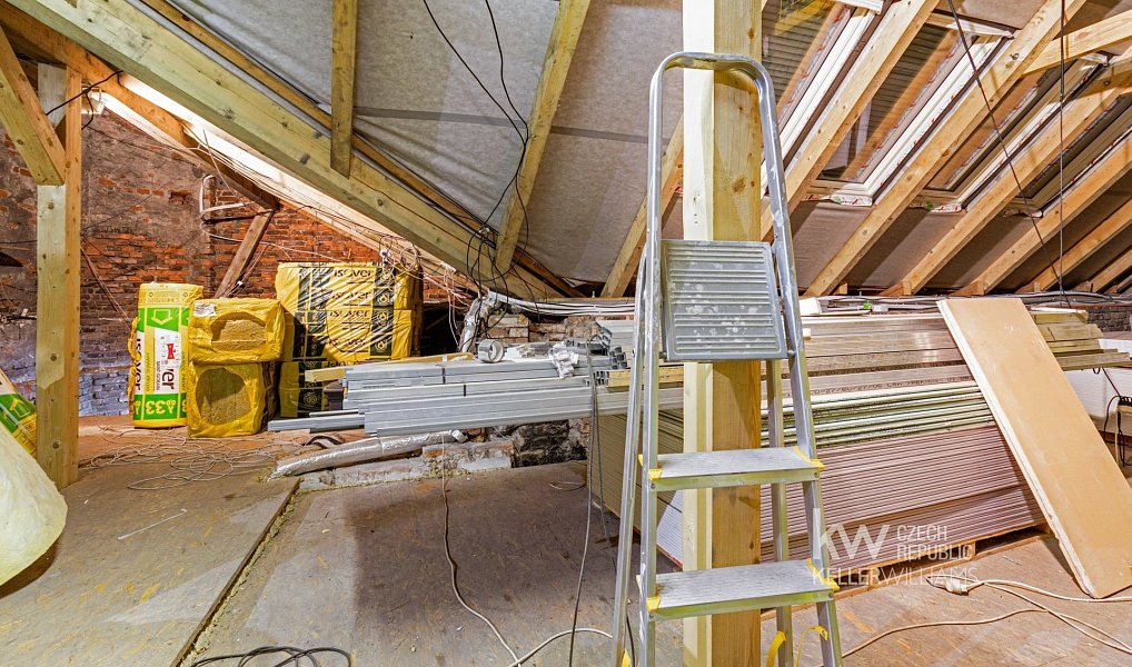 Prodej bytu 4+1 471 m², Nové Strašecí – náhled fotky 21
