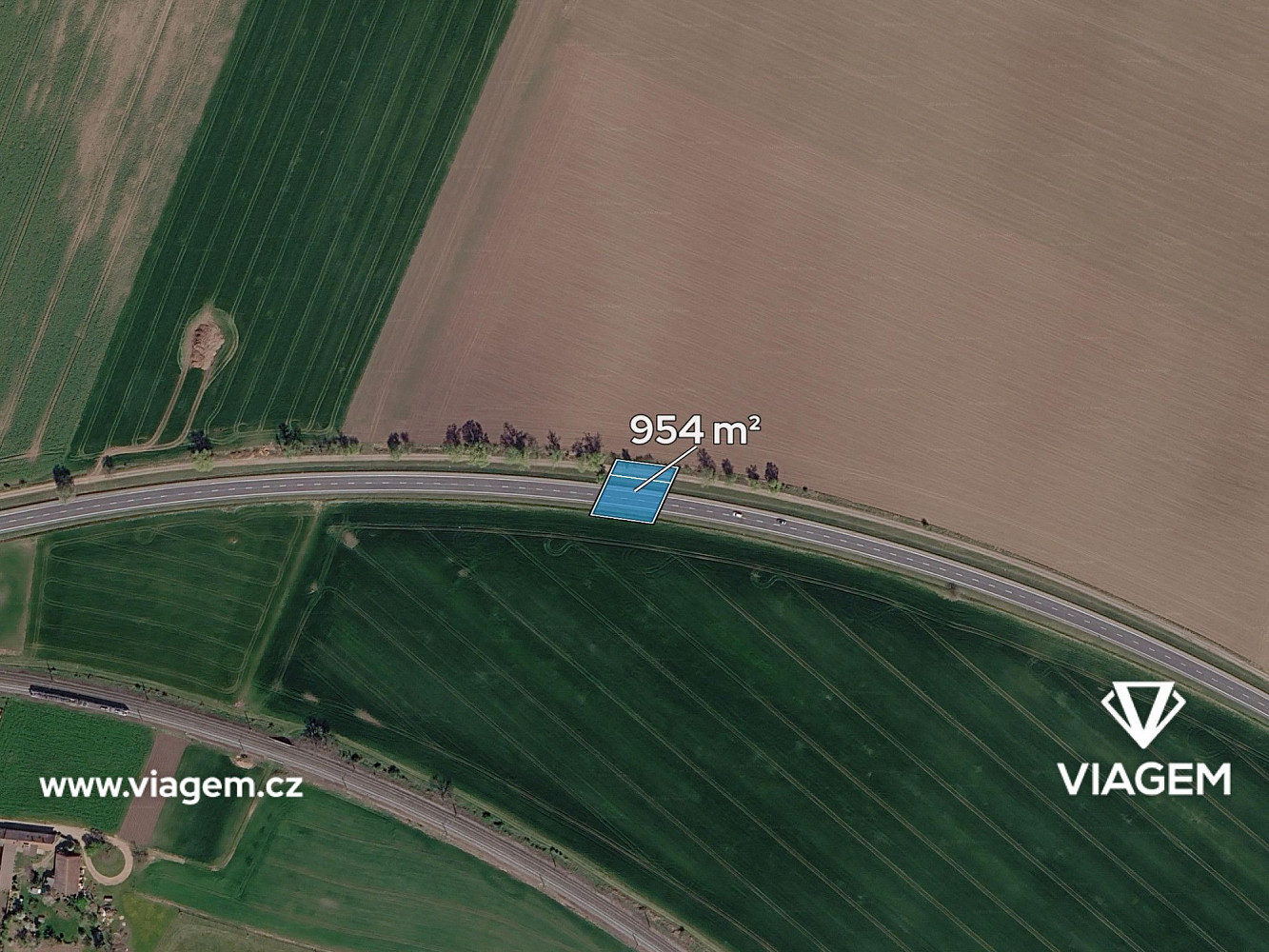 Prodej pole 424 m² – fotografie 2