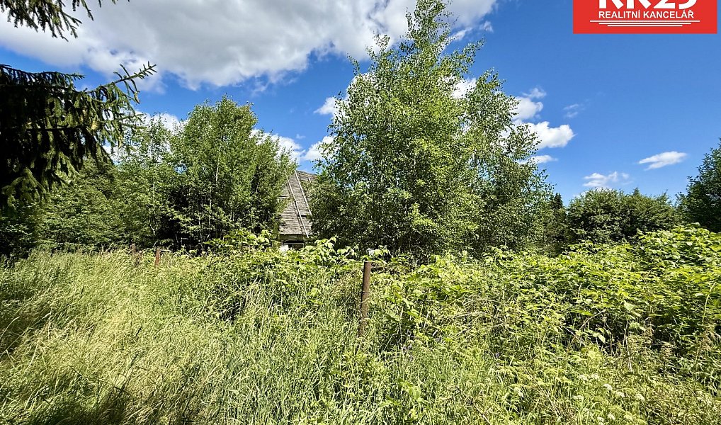 Prodej zahrady 1 072 m², Valy – náhled fotky 11