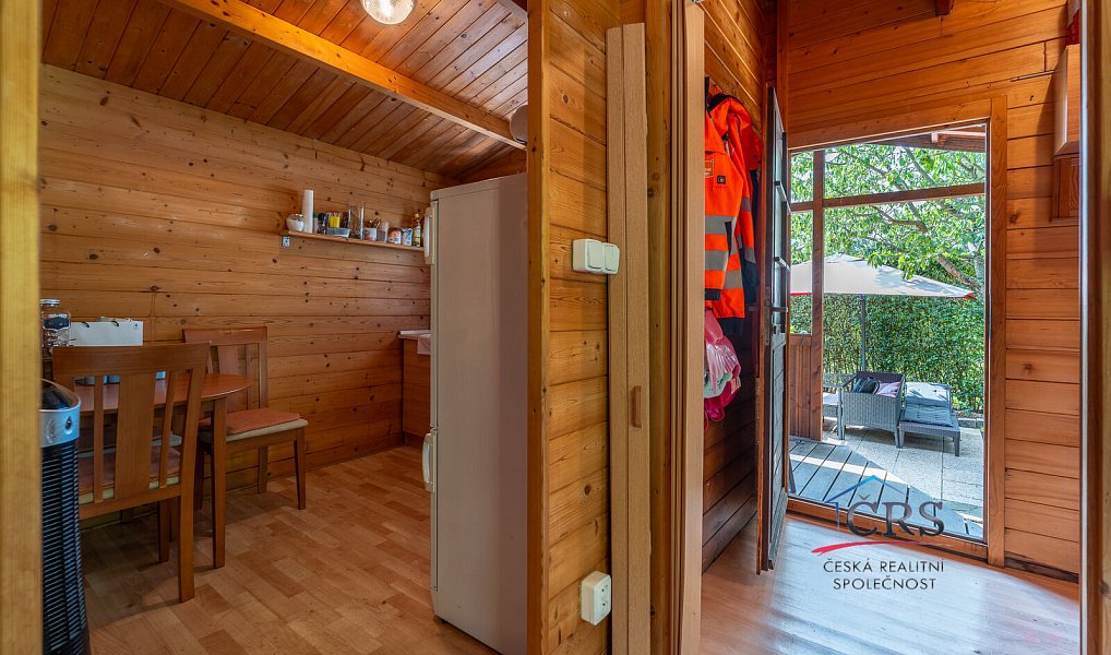 Prodej chaty/chalupy 23 m² s pozemkem 370 m², Praha – náhled fotky 11