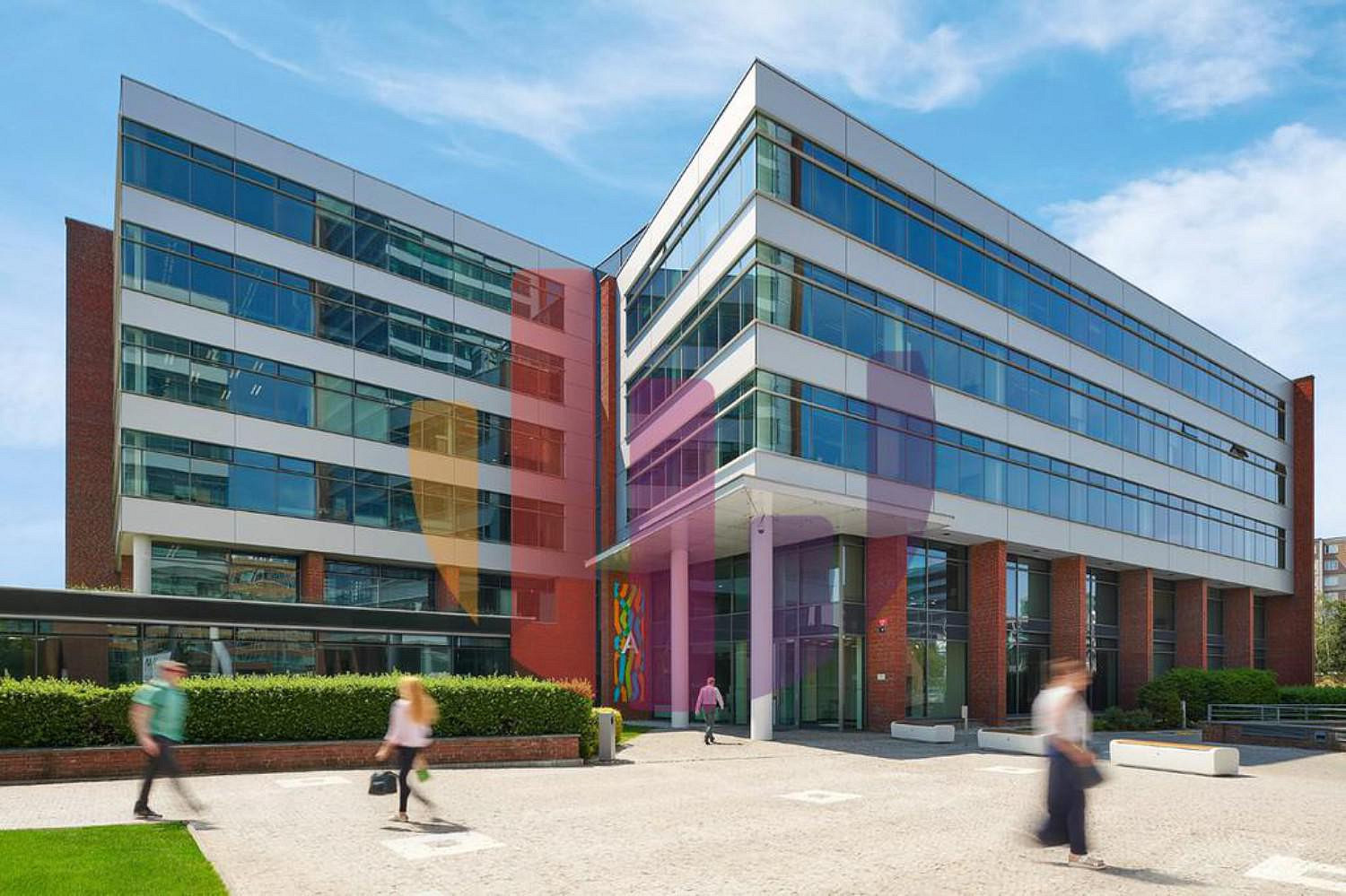 Pronájem kanceláře 400 m²