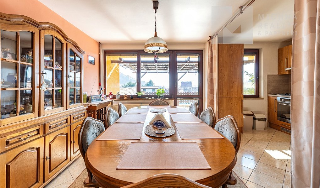 Prodej domu 362 m² s pozemkem 559 m², Mikulov – náhled fotky 13