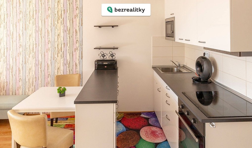 Prodej bytu 1+kk 39 m², Praha – náhled fotky 5