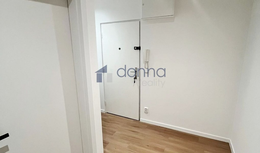 Pronájem bytu 2+kk 48 m², Praha – náhled fotky 11